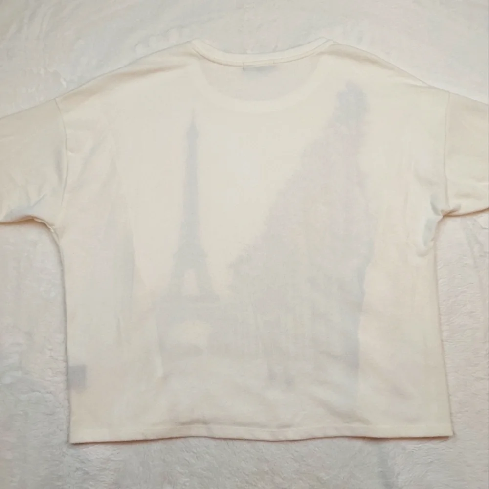 Love + Lace Cream Eiffel Tower & Lady Winter Scene Ruffle Detail Sweatshirt 3X - Picture 8 of 11